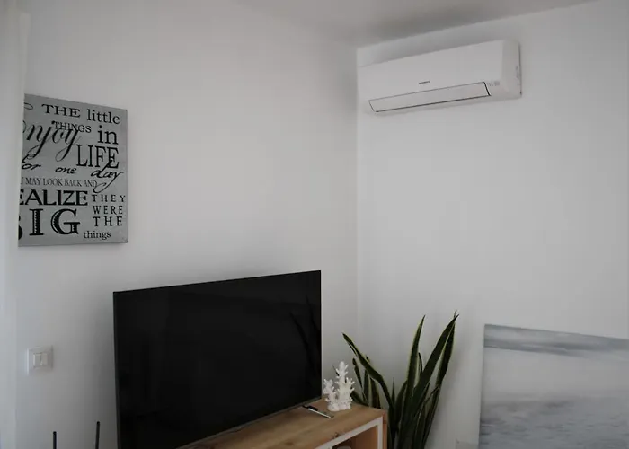 Divine Puerto del Carmen (Lanzarote)